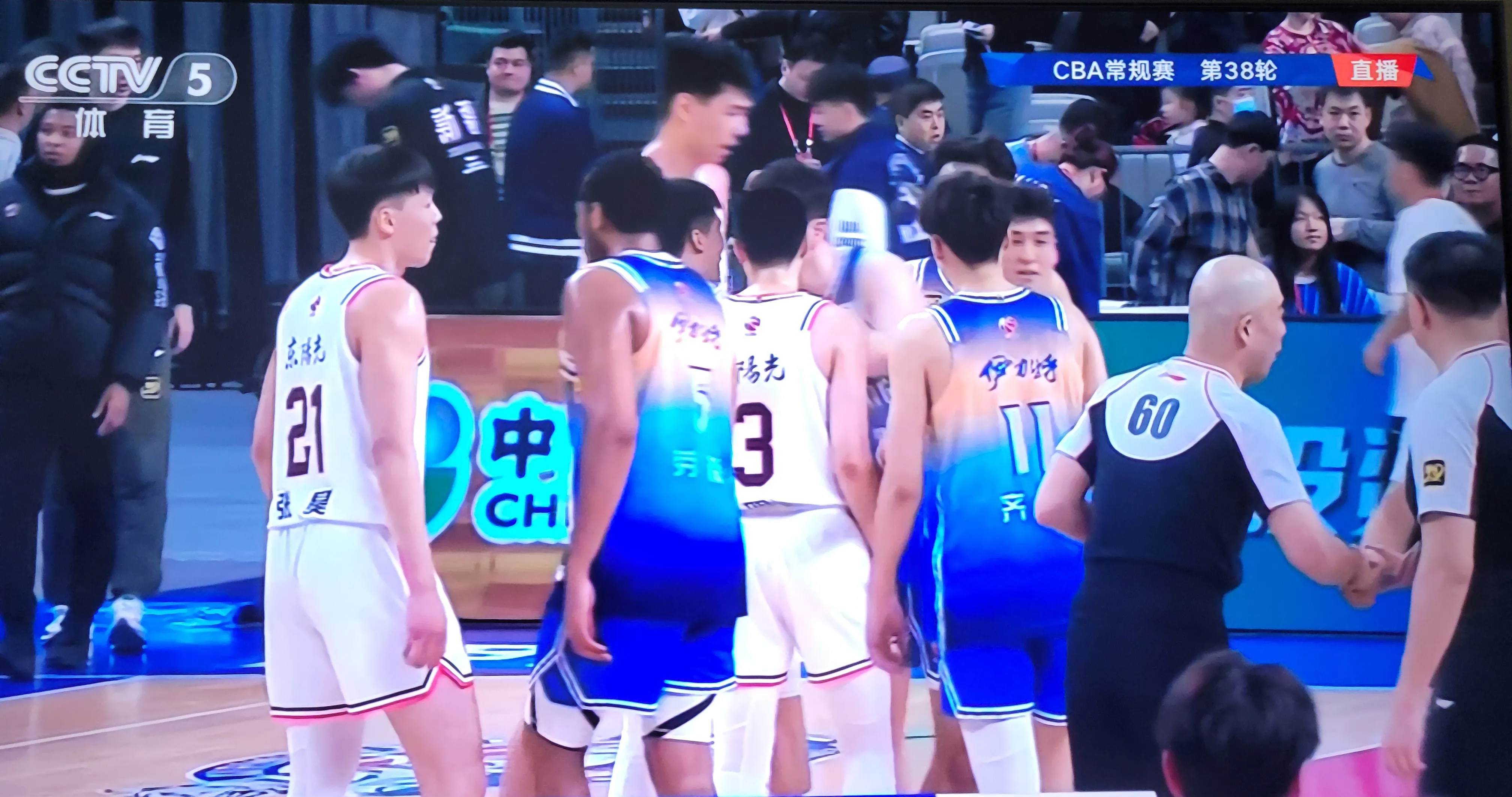开云体育在线-包含置身精彩对决之中，强强对抗引爆球迷热情的词条